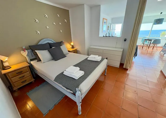 White House - Ocean View Sesimbra