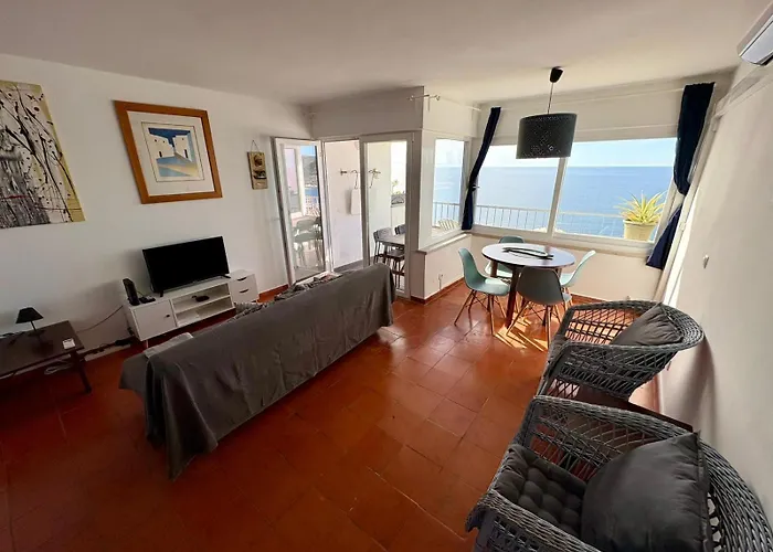 White House - Ocean View Appartement